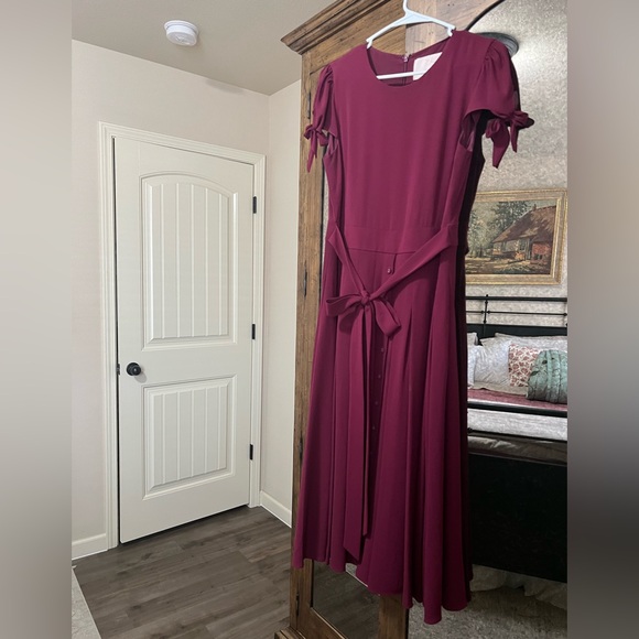 Gal meets Glam Size 8 - Picture 5 of 5